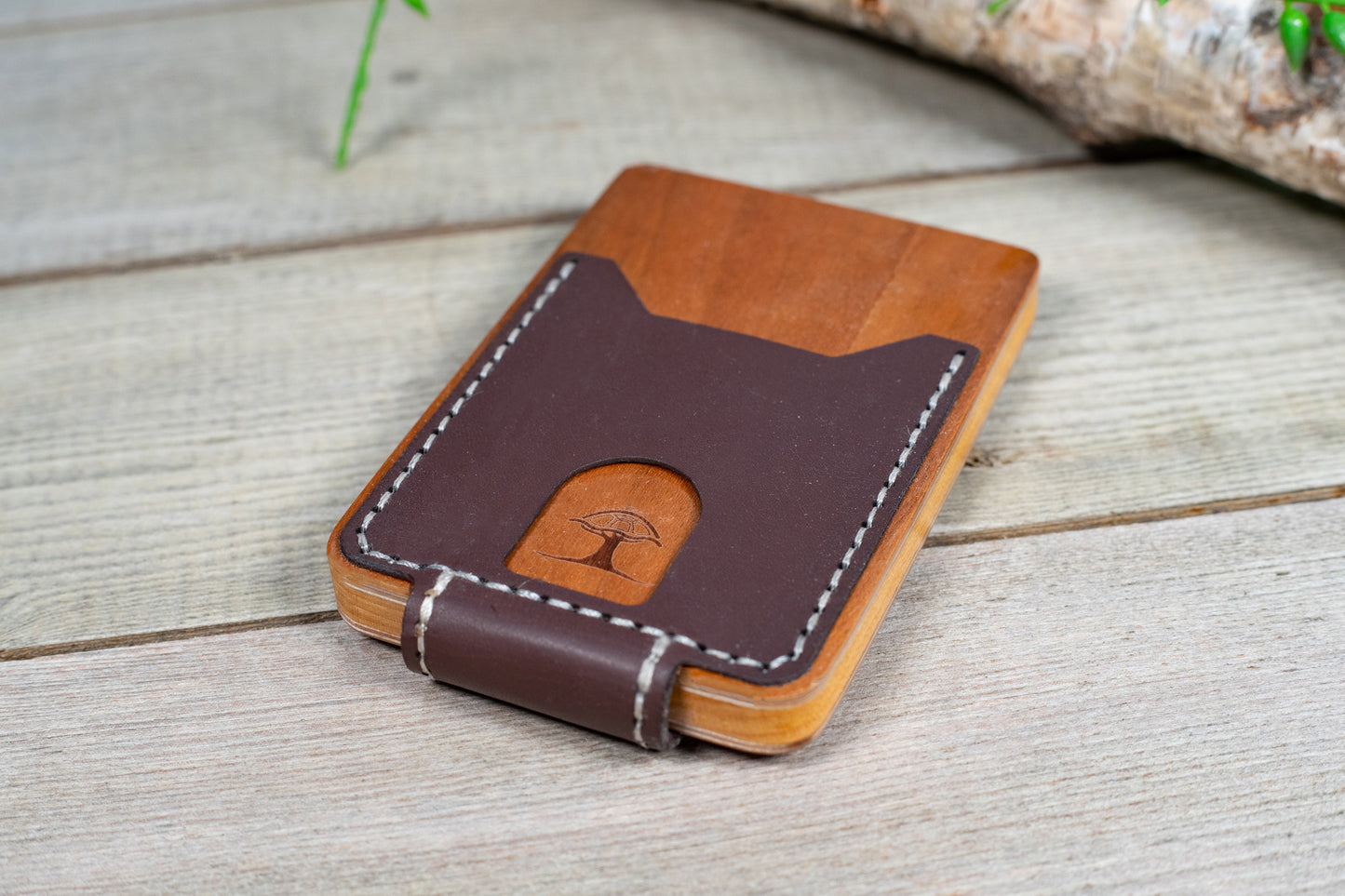 TreeShell Cherry Wood & Leather Wallet with Magnetic Money Clip