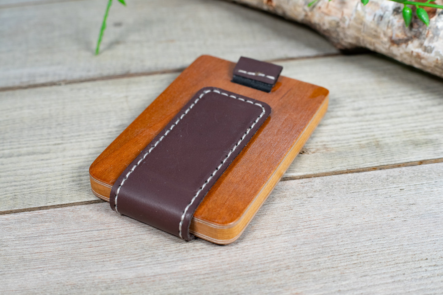 TreeShell Cherry Wood & Leather Wallet with Magnetic Money Clip