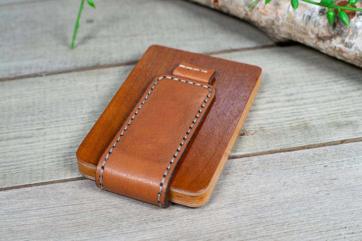 TreeShell Cherry Wood & Leather Wallet with Magnetic Money Clip