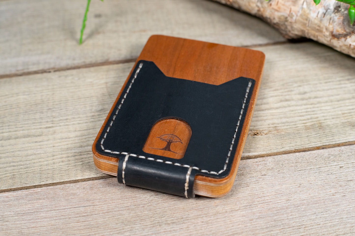 TreeShell Cherry Wood & Leather Wallet with Magnetic Money Clip